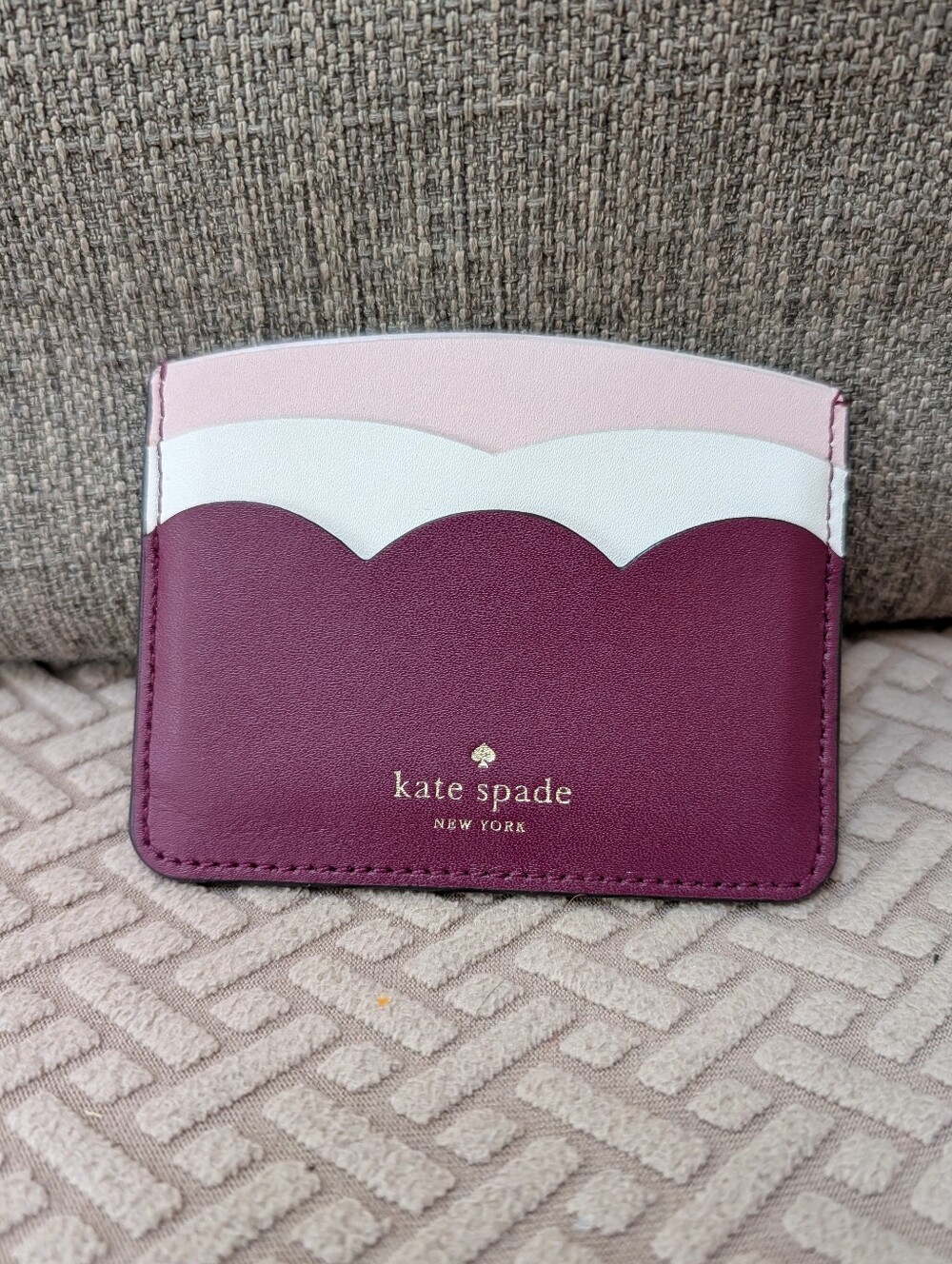 Kate Spade Gemma Blackberry Preserve Small Slim Leather Card Holder EUC